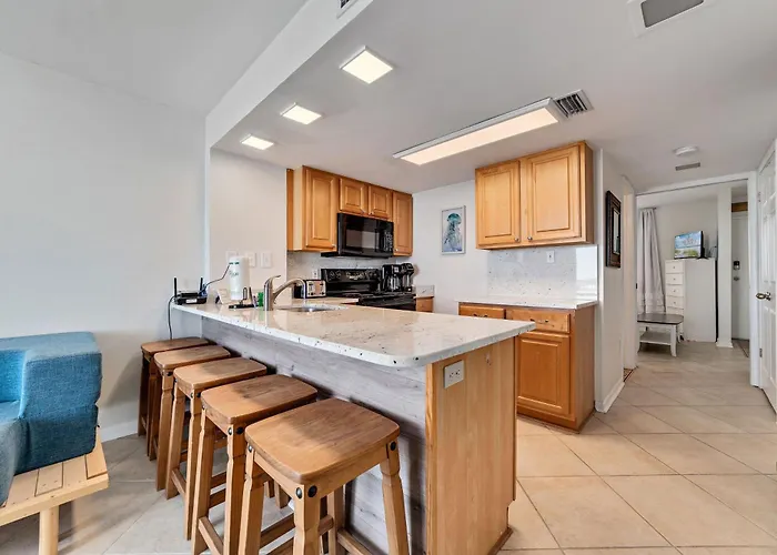 1br/1ba Sleeps 4 Near W/ Breathtaking Ocean Views
