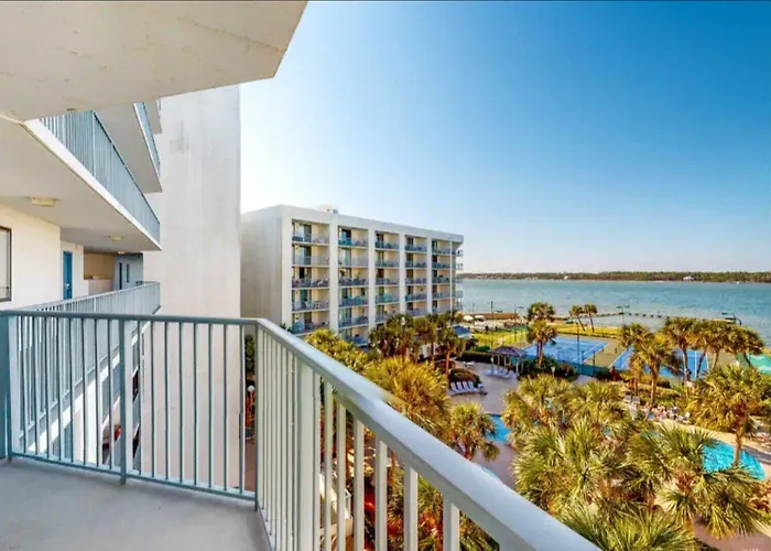 1br/1ba Sleeps 4 Near W/ Breathtaking Ocean Views Holiday home